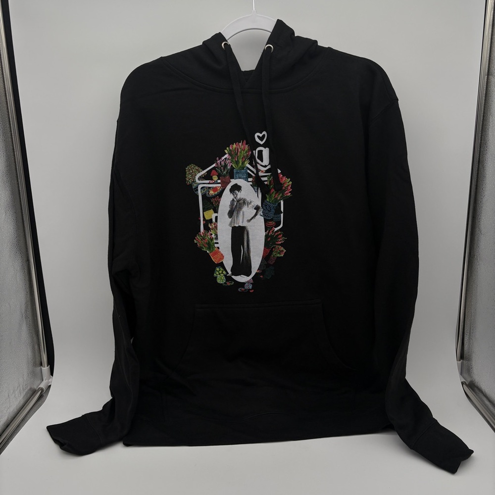 NWOT Harry Styles Unisex Black Love On Tour Flower Print Medium Pullover Hoodie